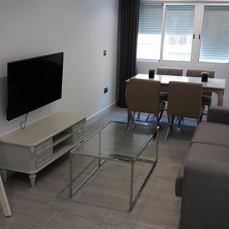 Guesting Velazquez Apartment Cadiz Bagian luar foto